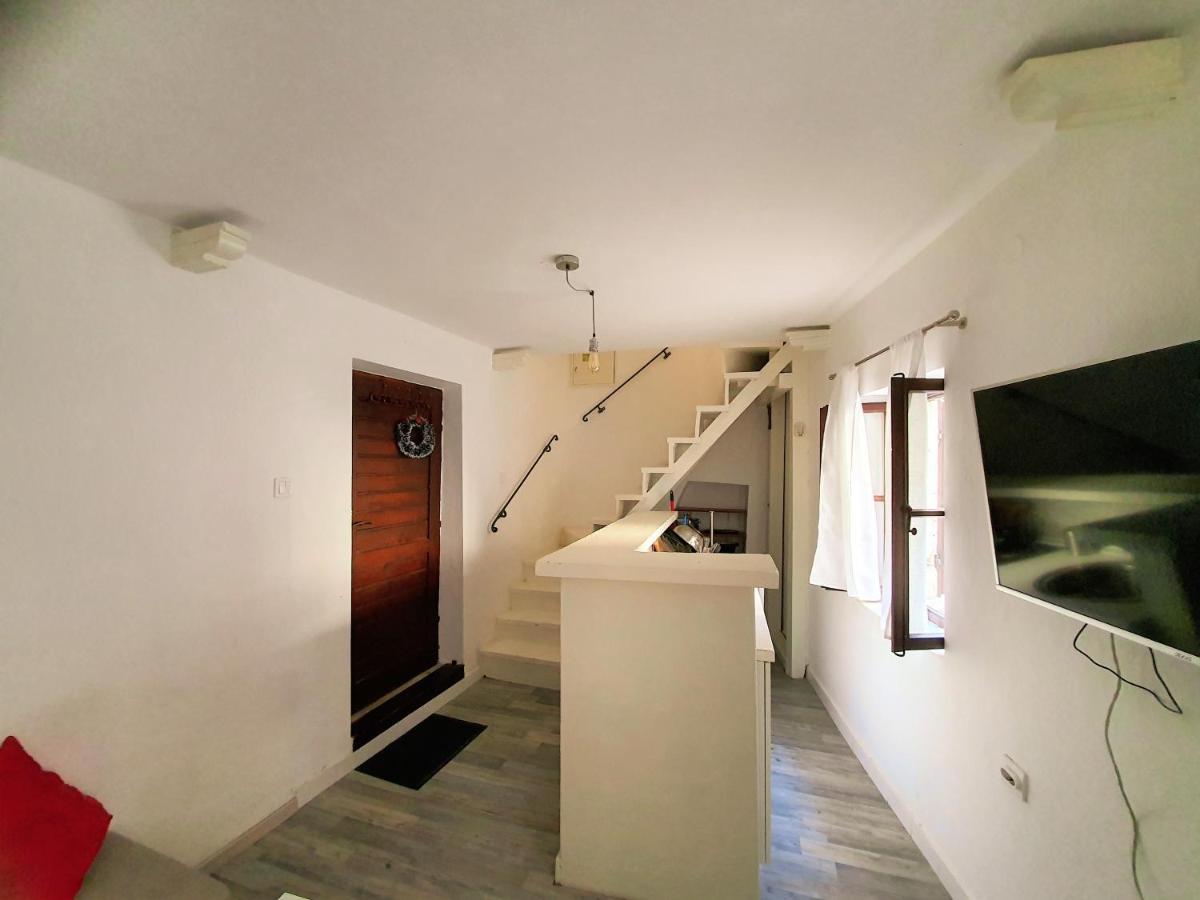 St.Tripun Apartment Kotor Dış mekan fotoğraf