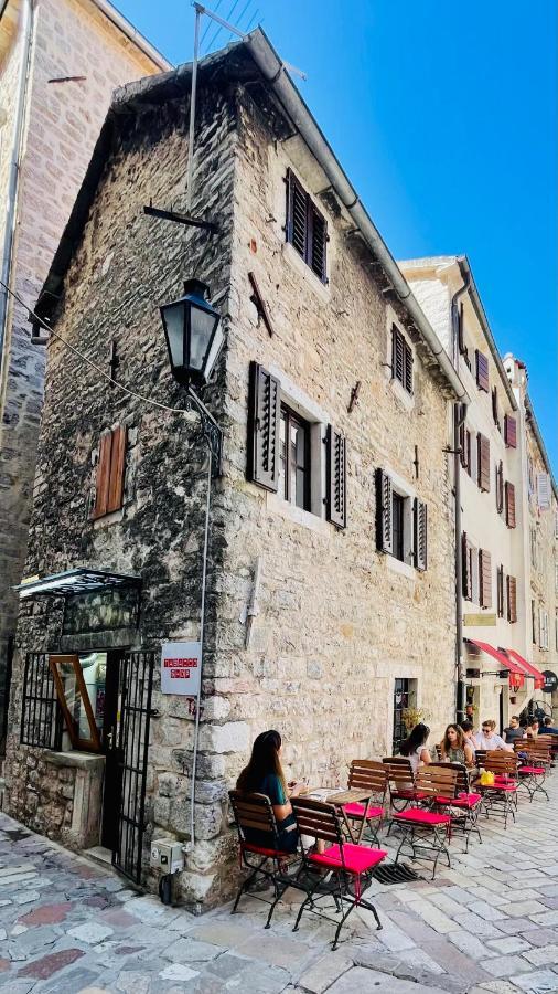St.Tripun Apartment Kotor Dış mekan fotoğraf
